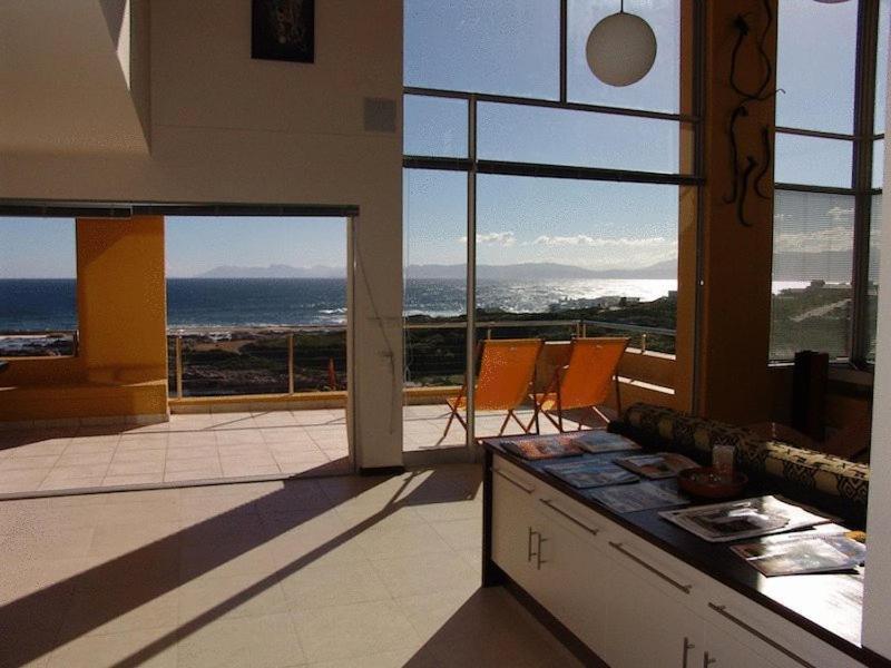 Crayfish Lodge Sea & Country Guest House Gansbaai Exteriér fotografie